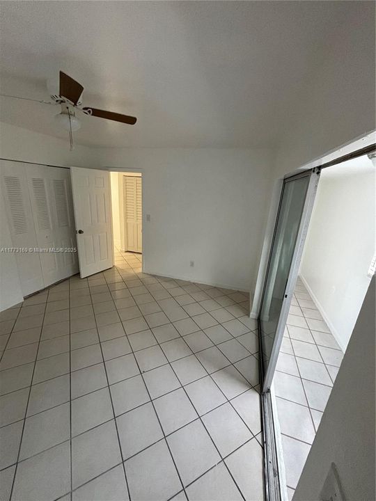 Recently Rented: $1,560 (1 beds, 1 baths, 0 Square Feet)