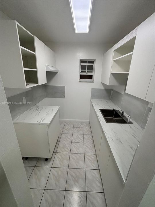 Recently Rented: $1,560 (1 beds, 1 baths, 0 Square Feet)