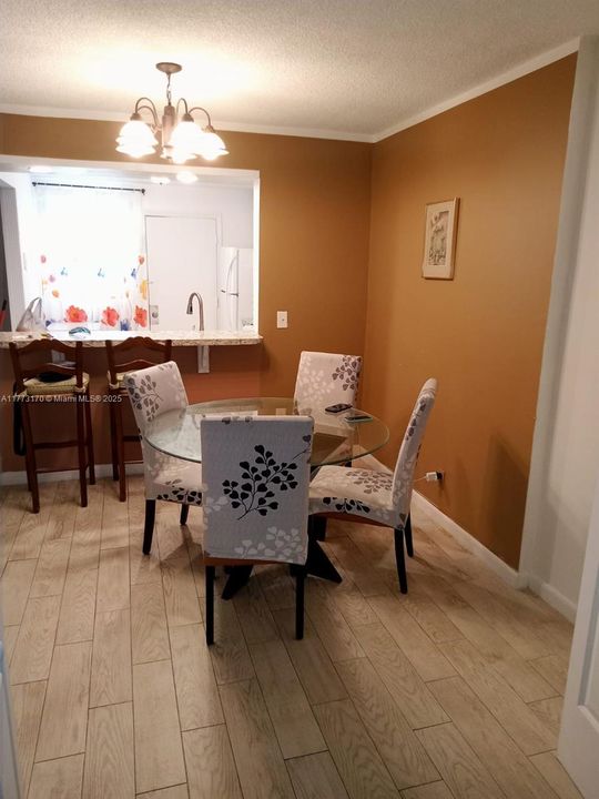 Recently Rented: $1,500 (1 beds, 1 baths, 730 Square Feet)