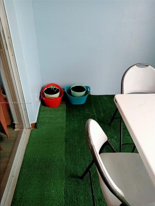 Recently Rented: $1,500 (1 beds, 1 baths, 730 Square Feet)