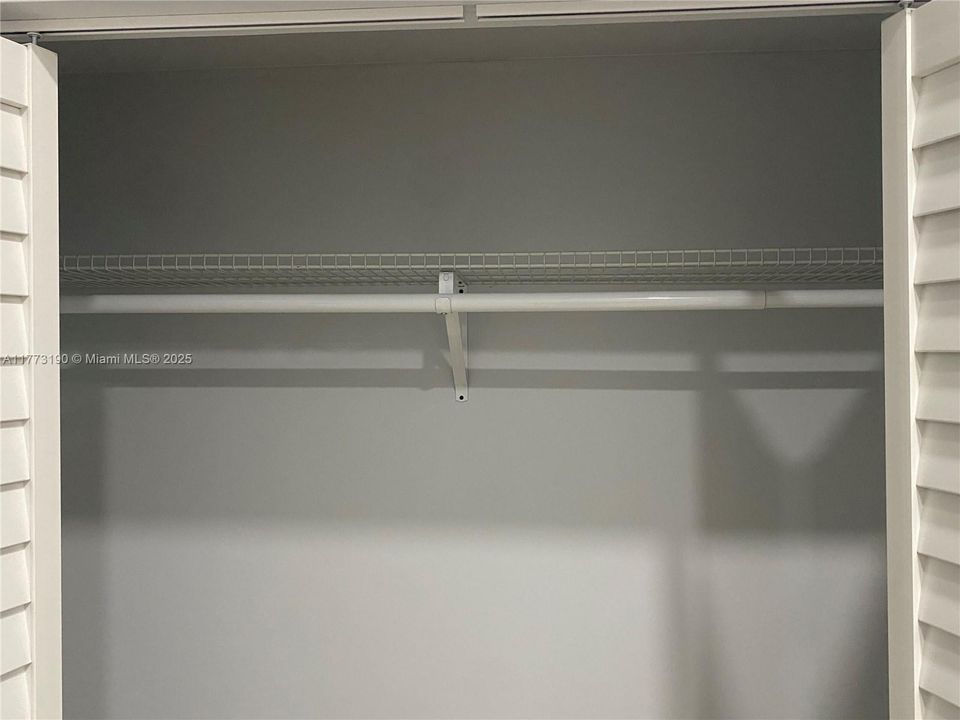 最近租的: $1,500 (1 贝兹, 1 浴室, 1597 平方英尺)