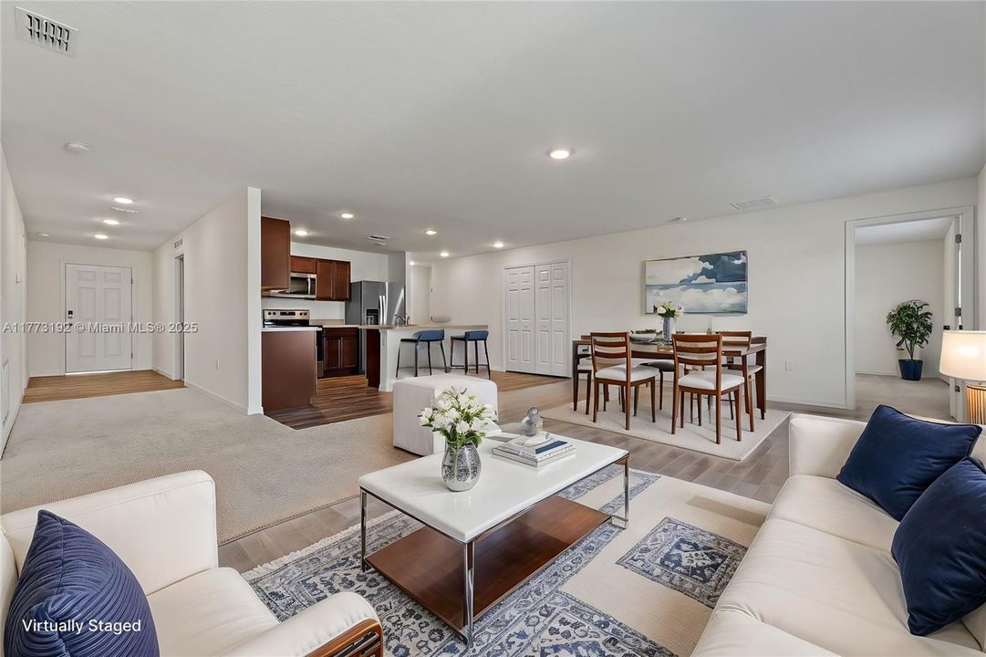 Recently Sold: $415,000 (4 beds, 2 baths, 2165 Square Feet)