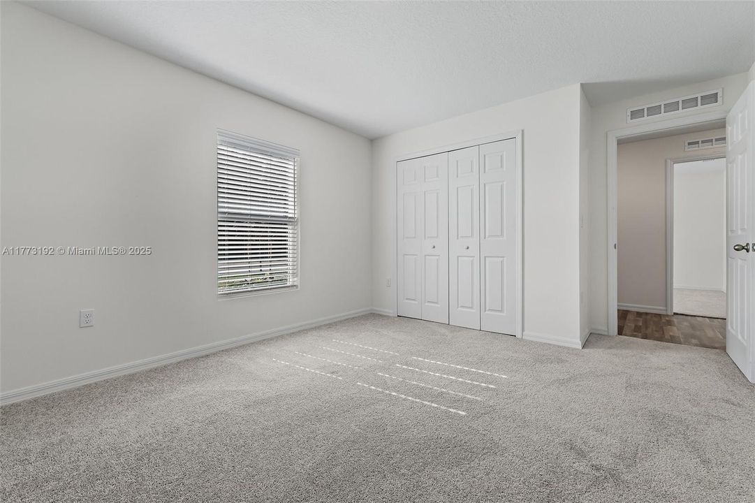 Recently Sold: $415,000 (4 beds, 2 baths, 2165 Square Feet)