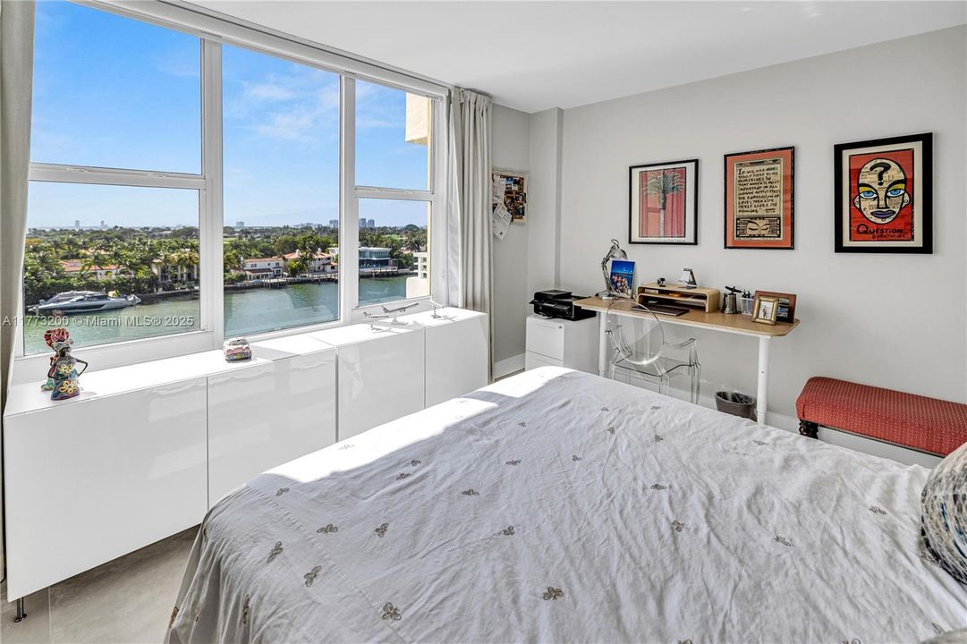 Recientemente alquilado: $4,950 (2 camas, 2 baños, 1270 Pies cuadrados)