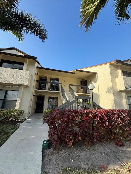 En Venta: $160,000 (2 camas, 2 baños, 1133 Pies cuadrados)