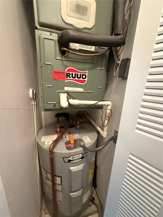 En Venta: $160,000 (2 camas, 2 baños, 1133 Pies cuadrados)