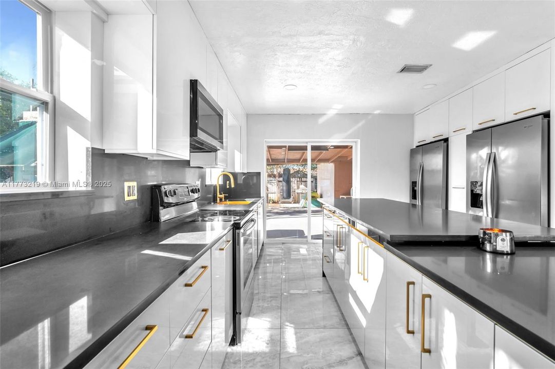 Vendido Recientemente: $450,000 (0 camas, 0 baños, 0 Pies cuadrados)