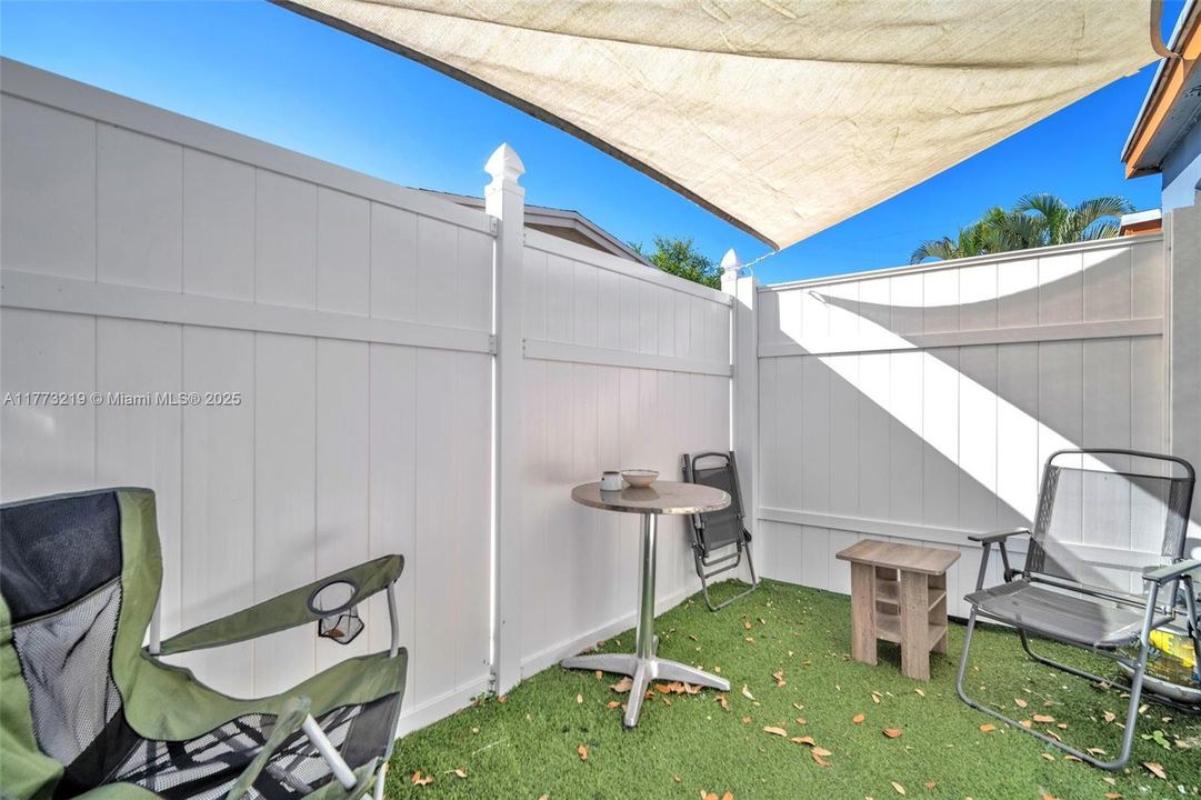 Vendido Recientemente: $450,000 (0 camas, 0 baños, 0 Pies cuadrados)