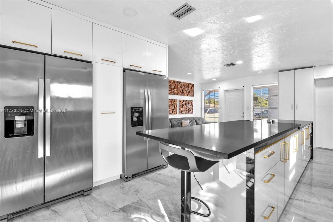 Vendido Recientemente: $450,000 (0 camas, 0 baños, 0 Pies cuadrados)