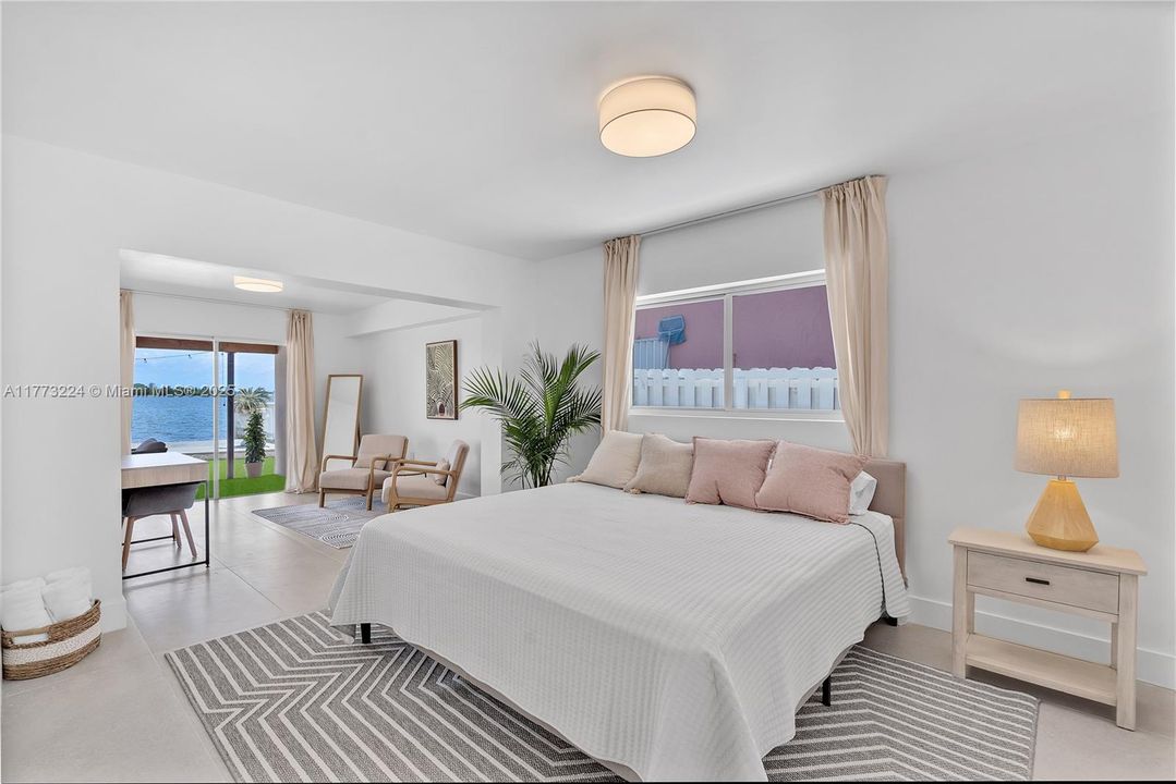 Vendido Recientemente: $3,950,000 (4 camas, 4 baños, 2278 Pies cuadrados)