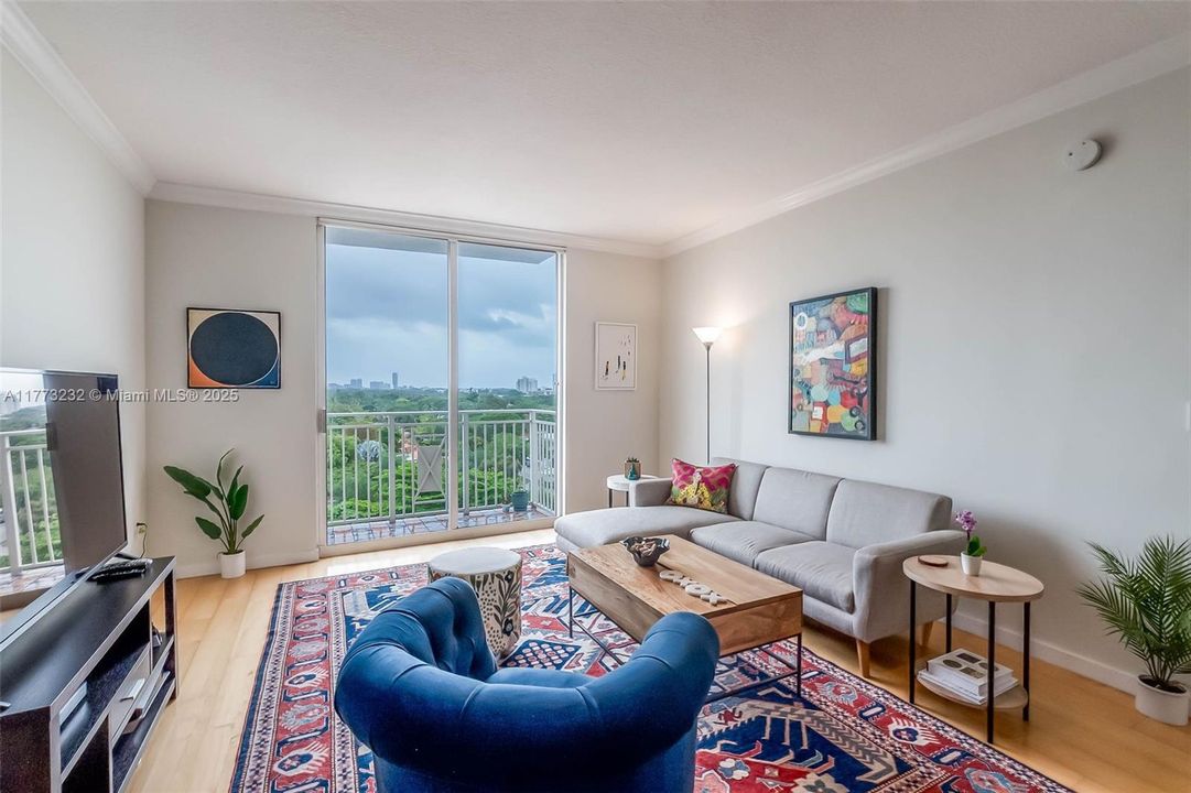 Vendido Recientemente: $585,000 (2 camas, 2 baños, 1114 Pies cuadrados)