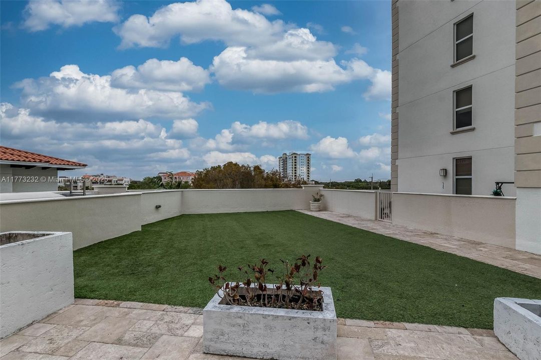 Open Space but not for pets!