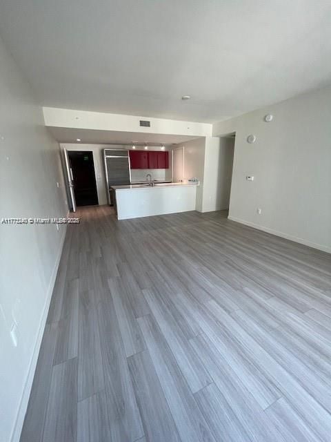 Недавно арендовано: $3,420 (1 спален, 1 ванн, 769 Квадратных фут)