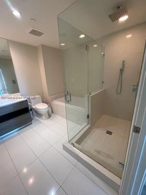 Недавно арендовано: $3,420 (1 спален, 1 ванн, 769 Квадратных фут)