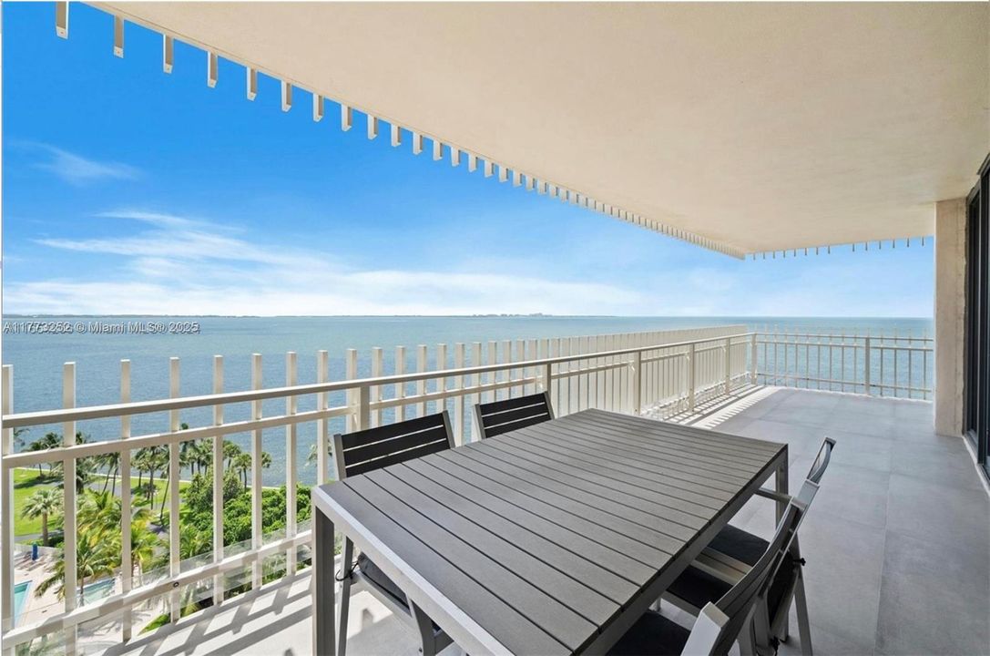 最近租的: $13,000 (3 贝兹, 2 浴室, 2614 平方英尺)