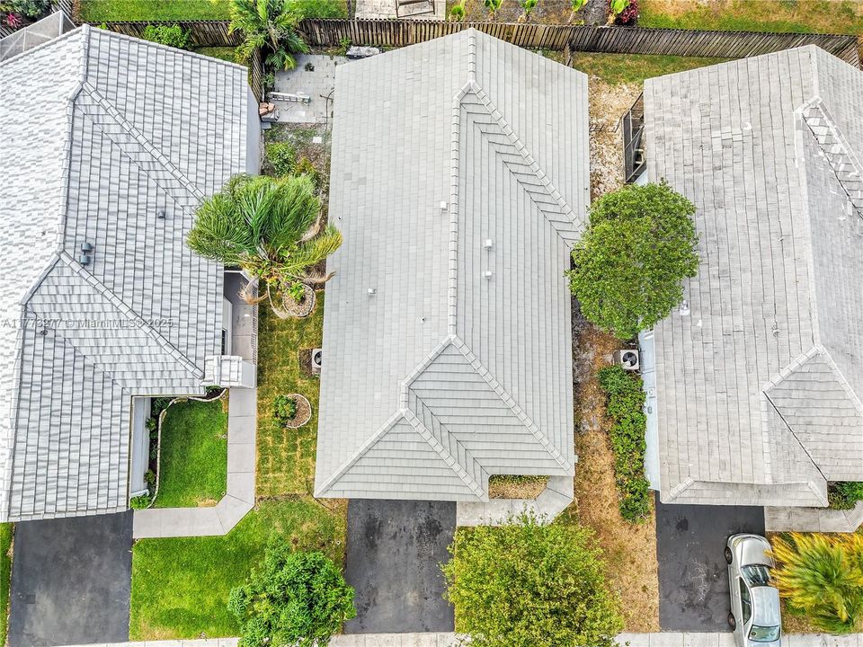 Vendido Recientemente: $589,333 (3 camas, 2 baños, 1318 Pies cuadrados)