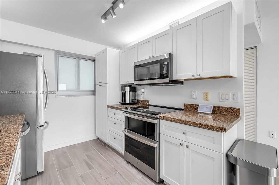 Vendido Recientemente: $299,000 (1 camas, 1 baños, 730 Pies cuadrados)