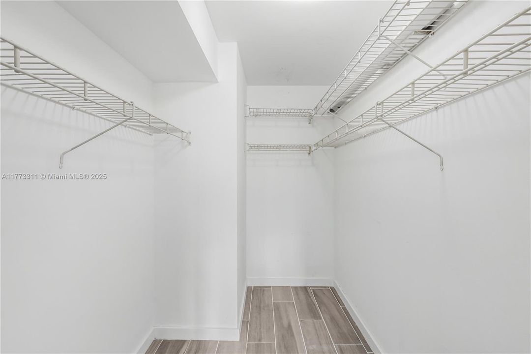 Vendido Recientemente: $299,000 (1 camas, 1 baños, 730 Pies cuadrados)