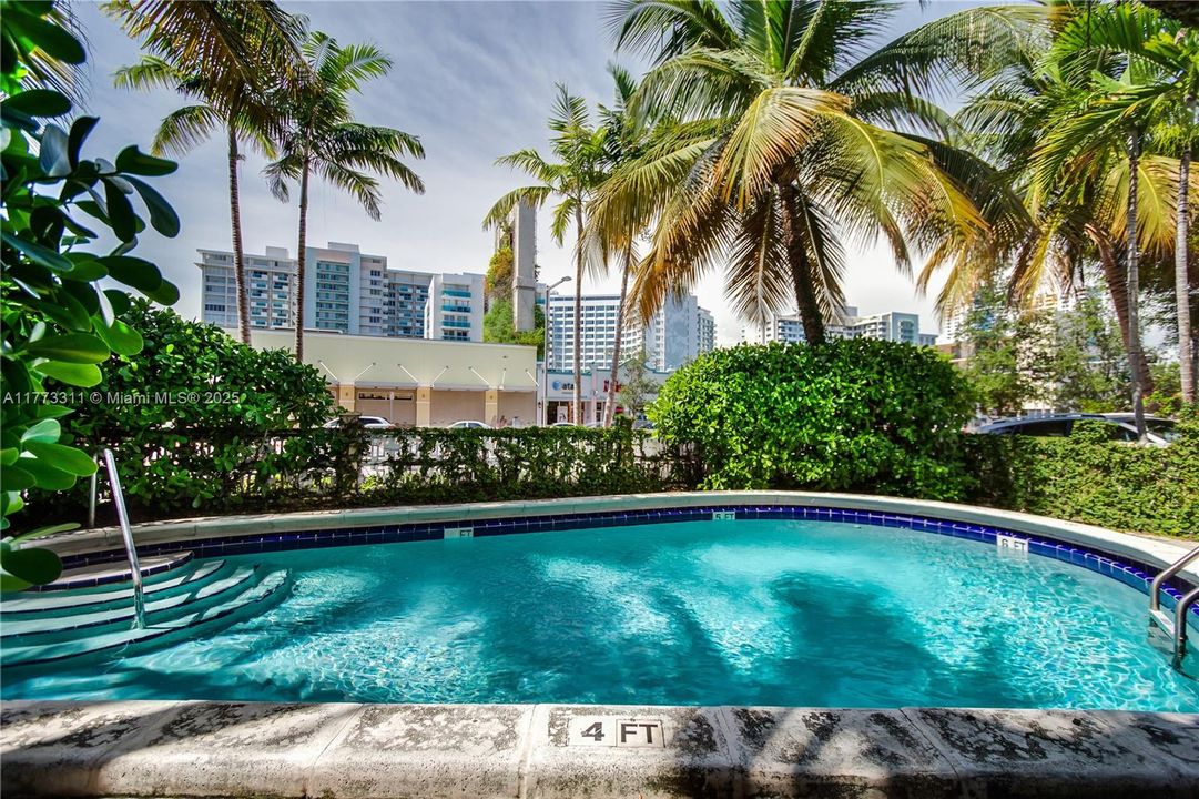 Vendido Recientemente: $299,000 (1 camas, 1 baños, 730 Pies cuadrados)