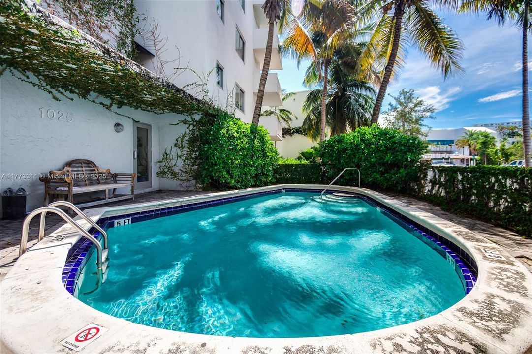 Vendido Recientemente: $299,000 (1 camas, 1 baños, 730 Pies cuadrados)