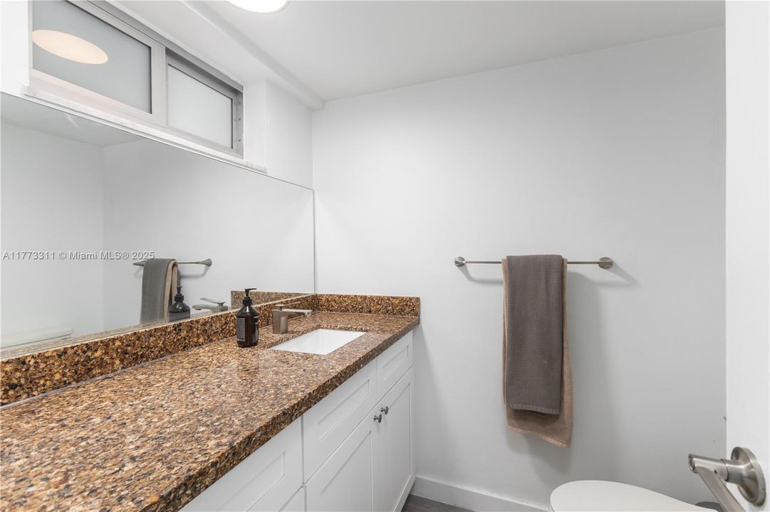 Vendido Recientemente: $299,000 (1 camas, 1 baños, 730 Pies cuadrados)