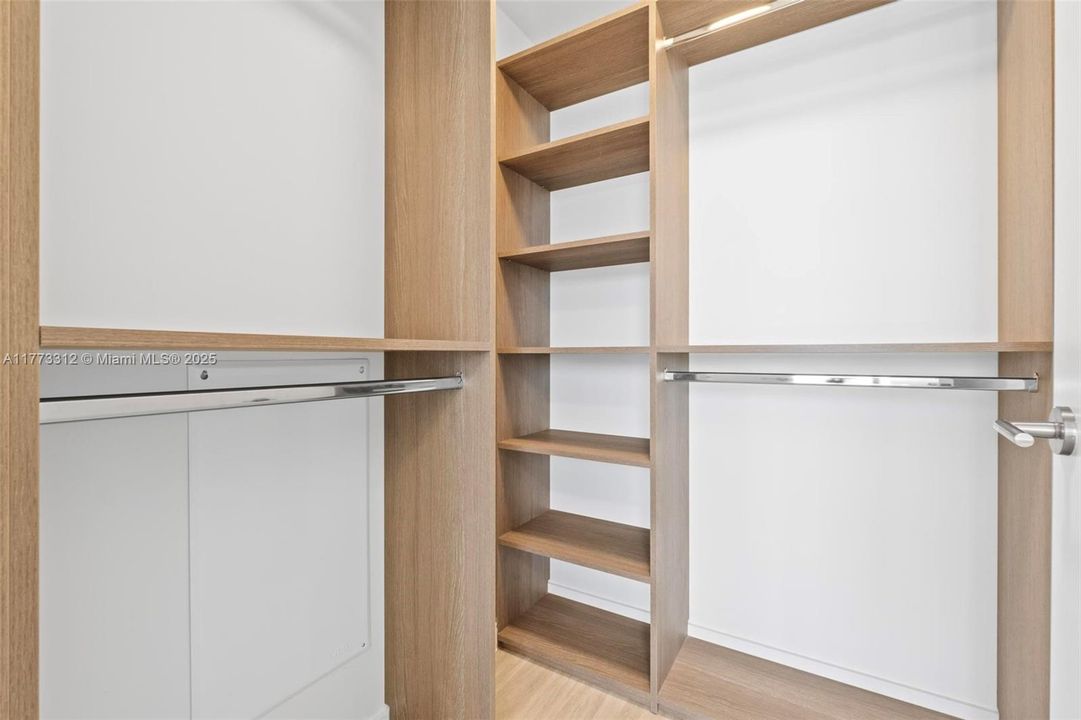 На продажу: $899,000 (1 спален, 1 ванн, 639 Квадратных фут)