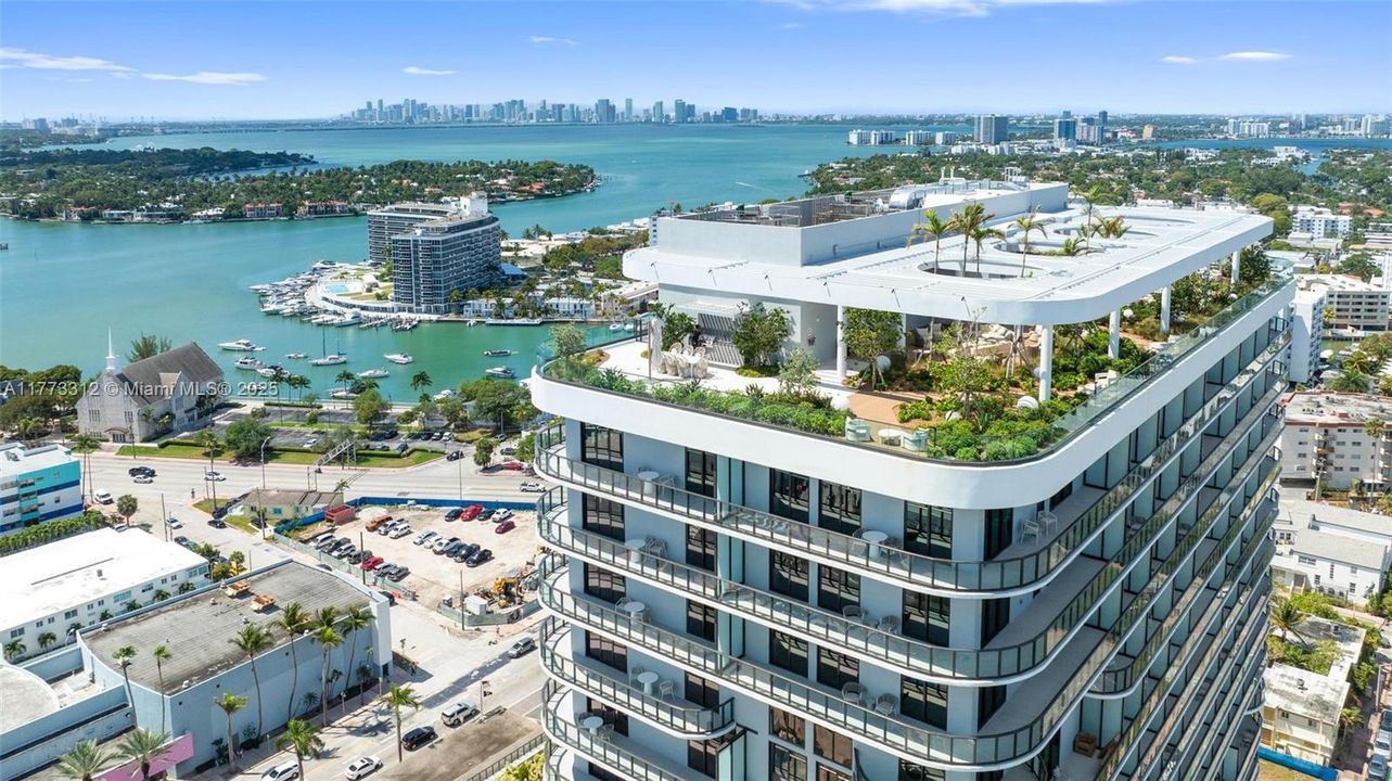 На продажу: $899,000 (1 спален, 1 ванн, 639 Квадратных фут)