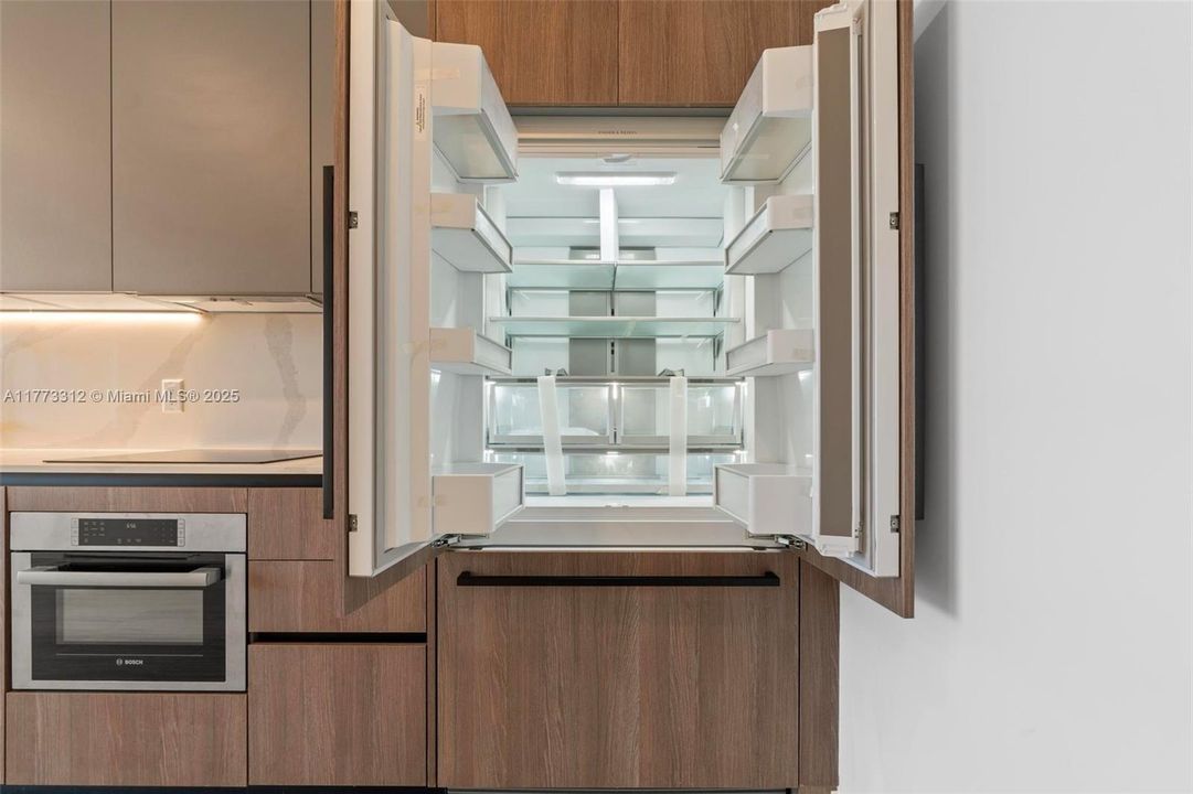 На продажу: $899,000 (1 спален, 1 ванн, 639 Квадратных фут)