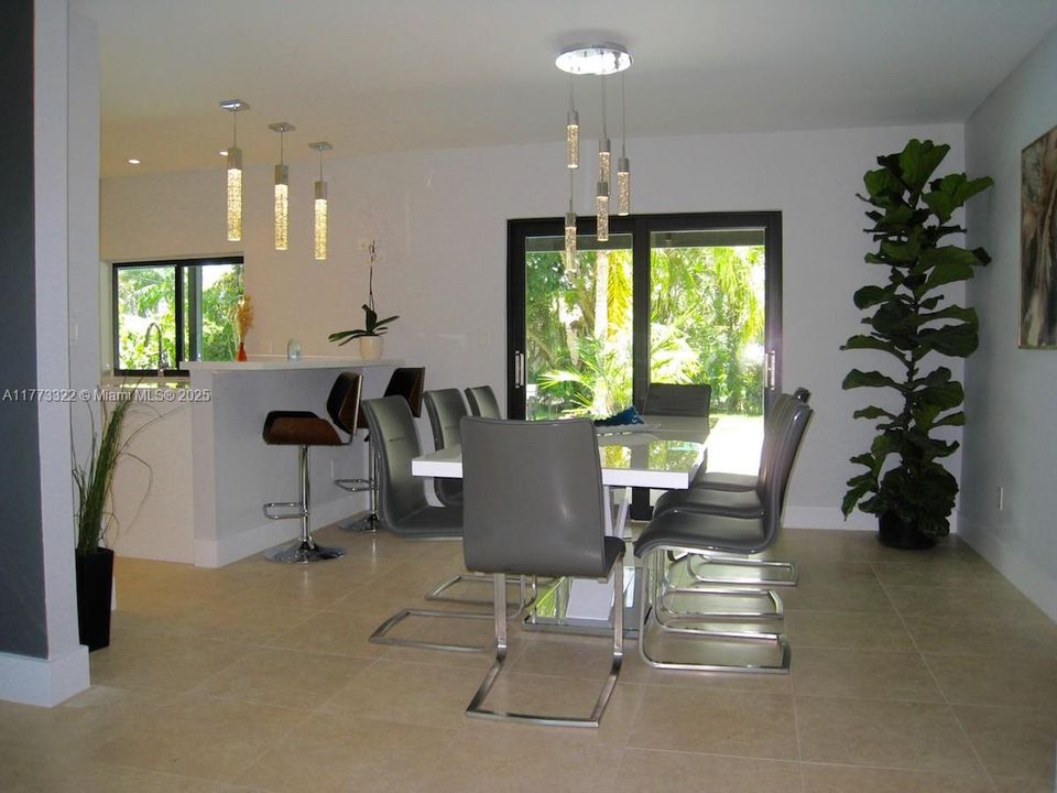 На продажу: $1,898,000 (5 спален, 2 ванн, 2482 Квадратных фут)