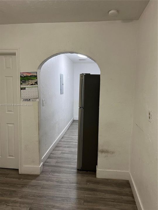 最近租的: $2,400 (2 贝兹, 1 浴室, 1832 平方英尺)