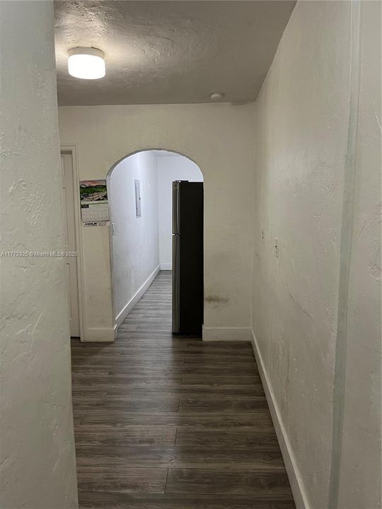 最近租的: $2,400 (2 贝兹, 1 浴室, 1832 平方英尺)