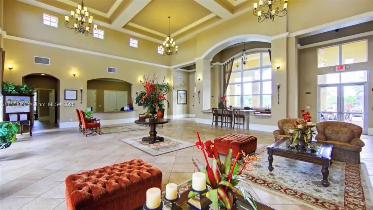 Recently Sold: $379,999 (3 beds, 2 baths, 1515 Square Feet)