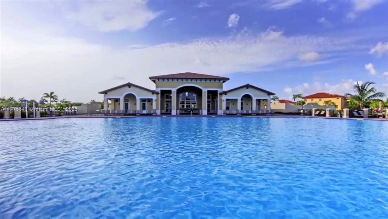 Recently Sold: $379,999 (3 beds, 2 baths, 1515 Square Feet)