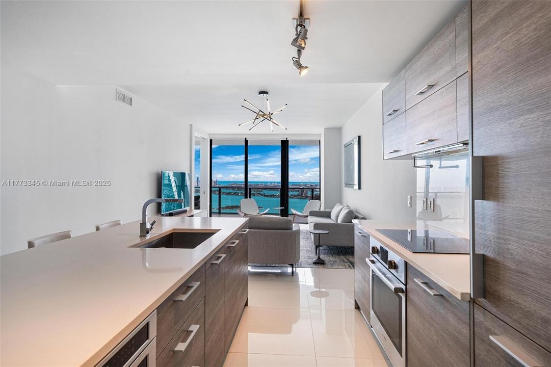 Недавно арендовано: $5,700 (2 спален, 3 ванн, 1198 Квадратных фут)