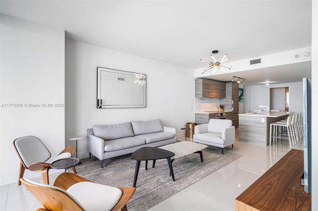 Недавно арендовано: $5,700 (2 спален, 3 ванн, 1198 Квадратных фут)