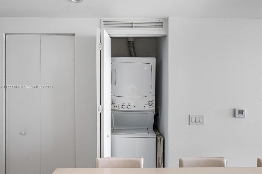 Недавно арендовано: $5,700 (2 спален, 3 ванн, 1198 Квадратных фут)