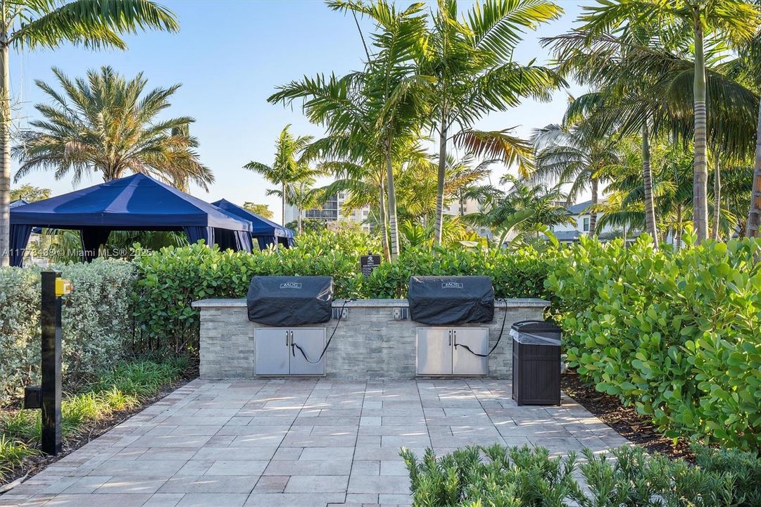 En Venta: $627,500 (3 camas, 2 baños, 1754 Pies cuadrados)