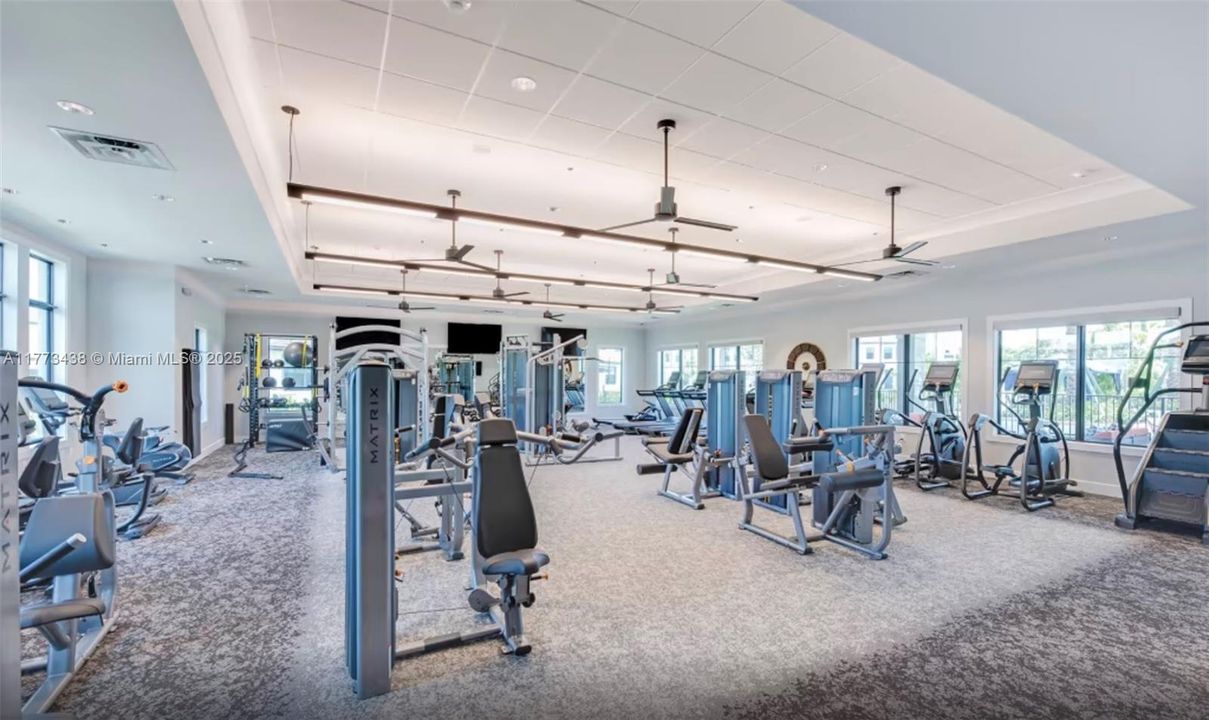 En Venta: $627,500 (3 camas, 2 baños, 1754 Pies cuadrados)