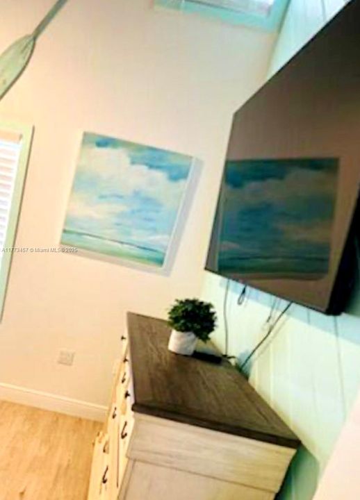 Recientemente alquilado: $3,300 (3 camas, 2 baños, 1296 Pies cuadrados)