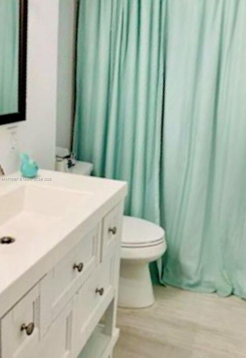 Recientemente alquilado: $3,300 (3 camas, 2 baños, 1296 Pies cuadrados)