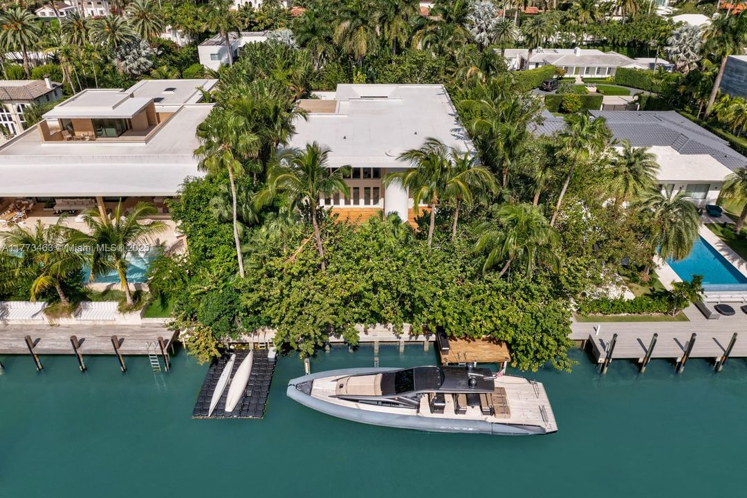 En Venta: $26,900,000 (6 camas, 6 baños, 6096 Pies cuadrados)