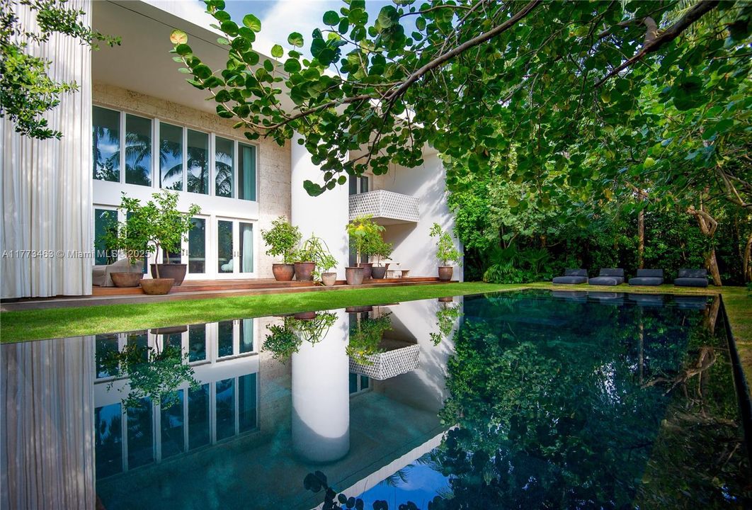 En Venta: $26,900,000 (6 camas, 6 baños, 6096 Pies cuadrados)