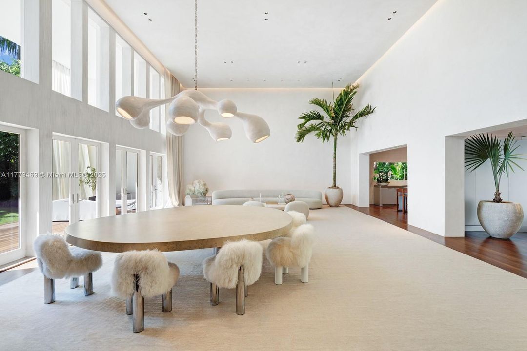 En Venta: $26,900,000 (6 camas, 6 baños, 6096 Pies cuadrados)