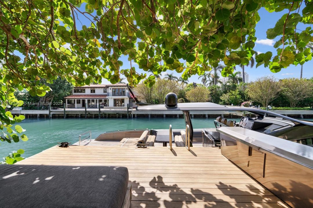 En Venta: $26,900,000 (6 camas, 6 baños, 6096 Pies cuadrados)