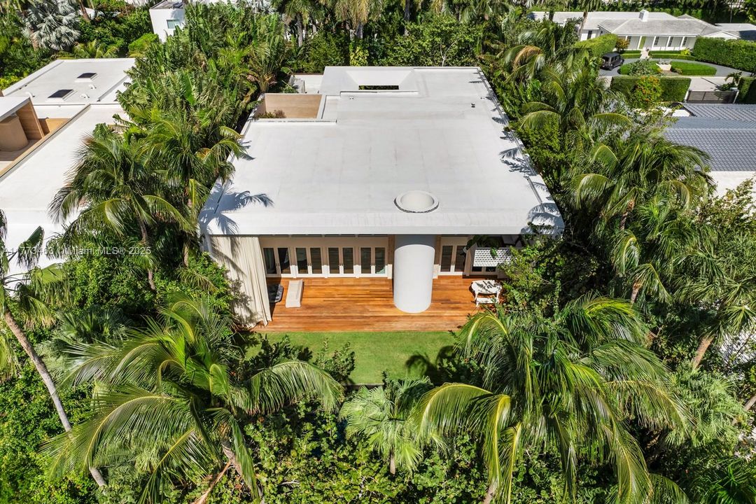 En Venta: $26,900,000 (6 camas, 6 baños, 6096 Pies cuadrados)