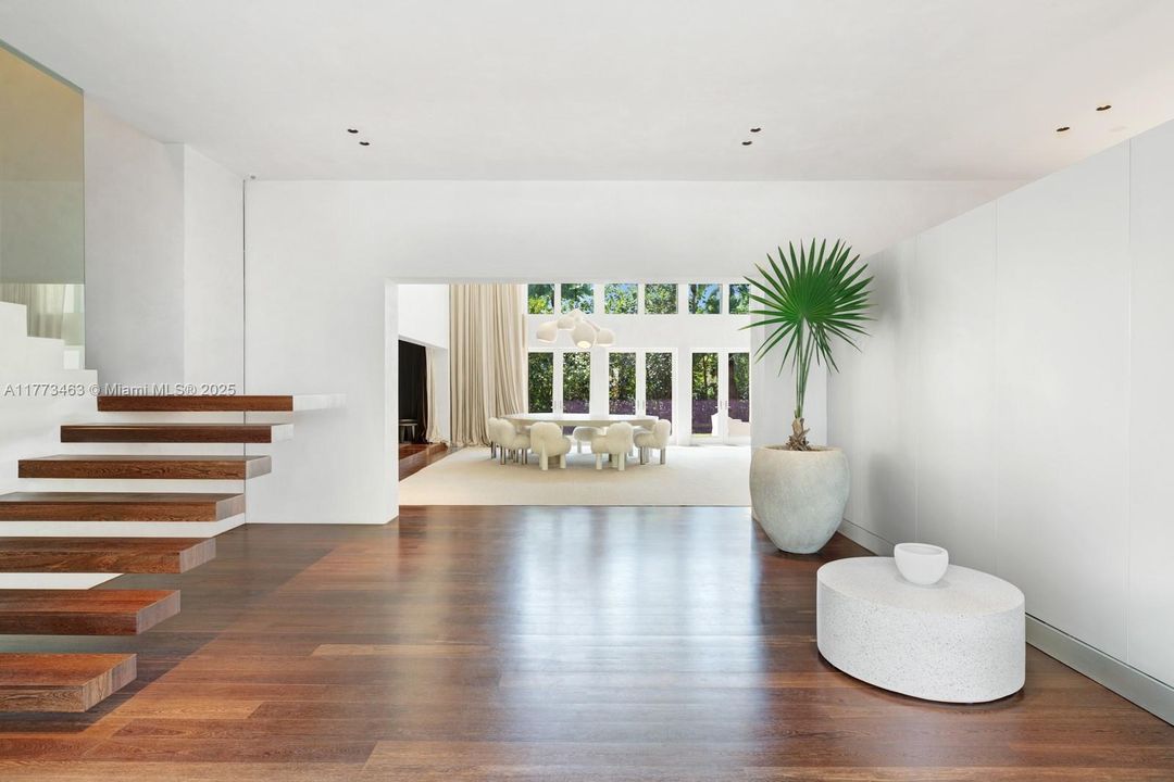 En Venta: $26,900,000 (6 camas, 6 baños, 6096 Pies cuadrados)