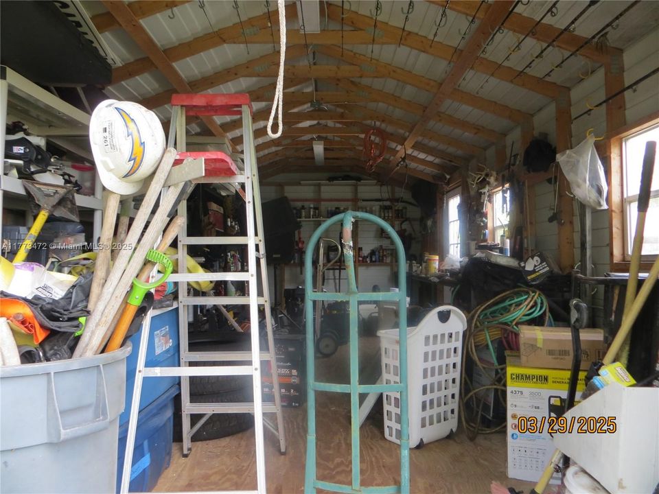 Vendido Recientemente: $340,000 (3 camas, 2 baños, 1410 Pies cuadrados)