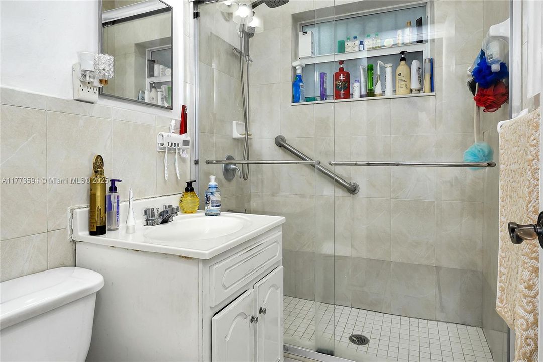 最近售出: $625,000 (0 贝兹, 0 浴室, 1508 平方英尺)