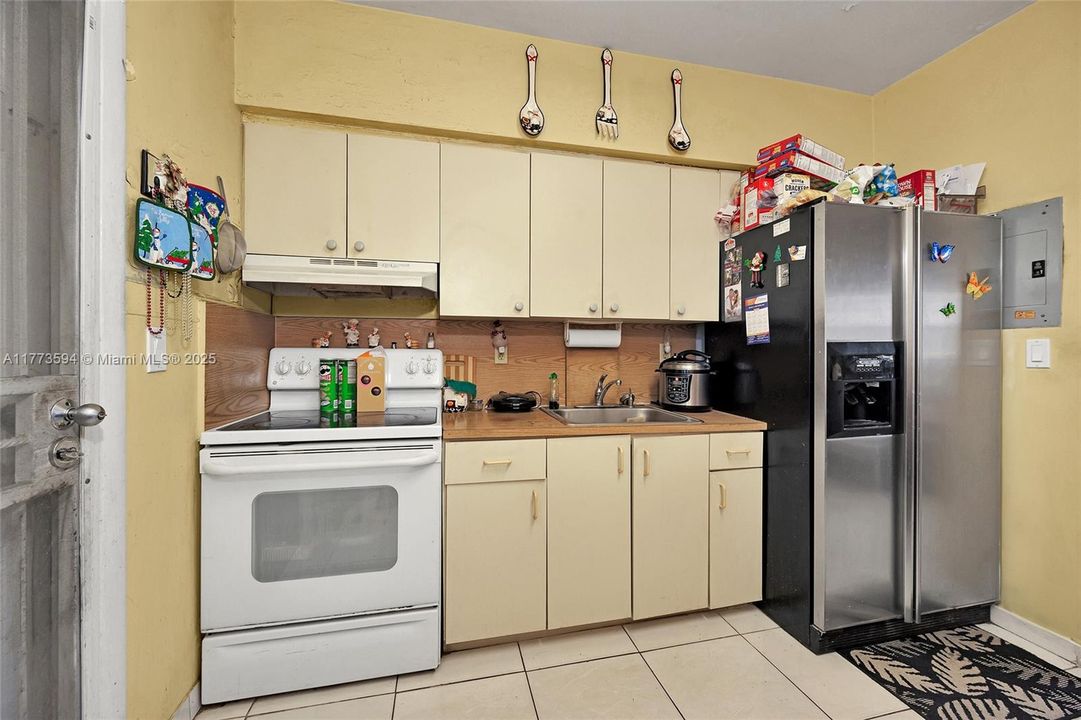 最近售出: $625,000 (0 贝兹, 0 浴室, 1508 平方英尺)