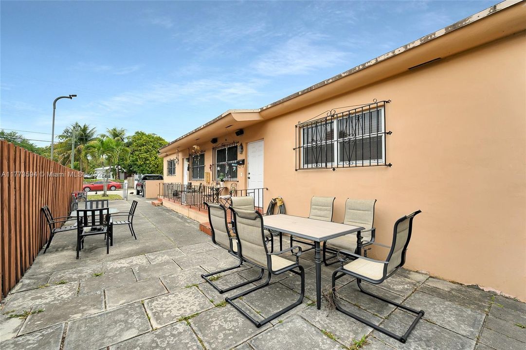 最近售出: $625,000 (0 贝兹, 0 浴室, 1508 平方英尺)